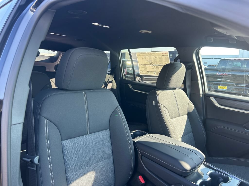 New 2026 GMC Acadia Elevation w/ Black Edition AWD/4WD image 38