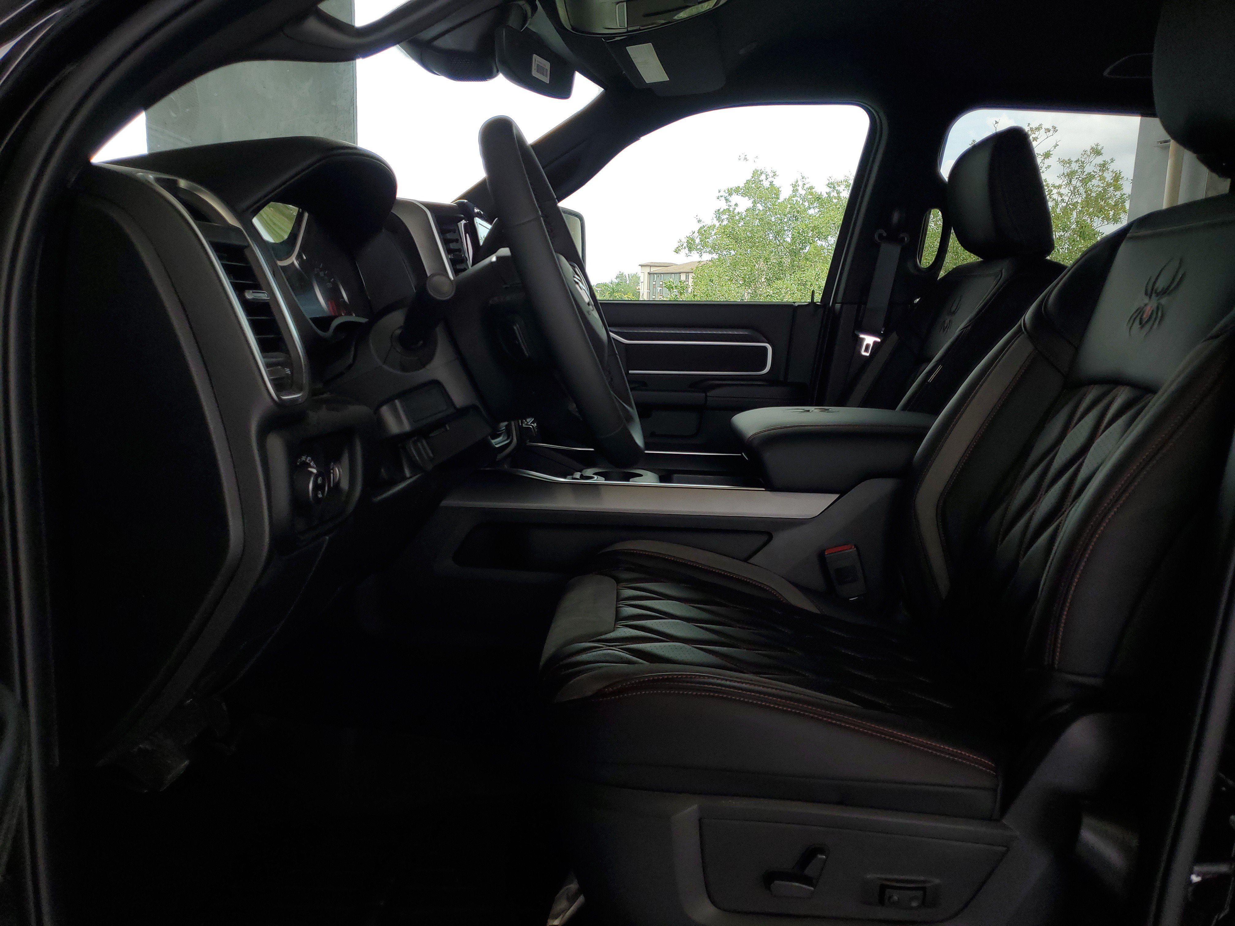 New 2025 RAM 2500 Big Horn AWD/4WD image 16