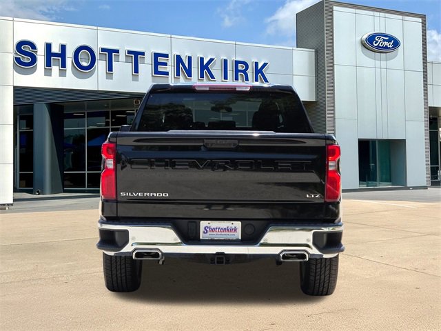 Used 2024 Chevrolet Silverado 1500 LTZ w/ Z71 Off-Road Package image 7