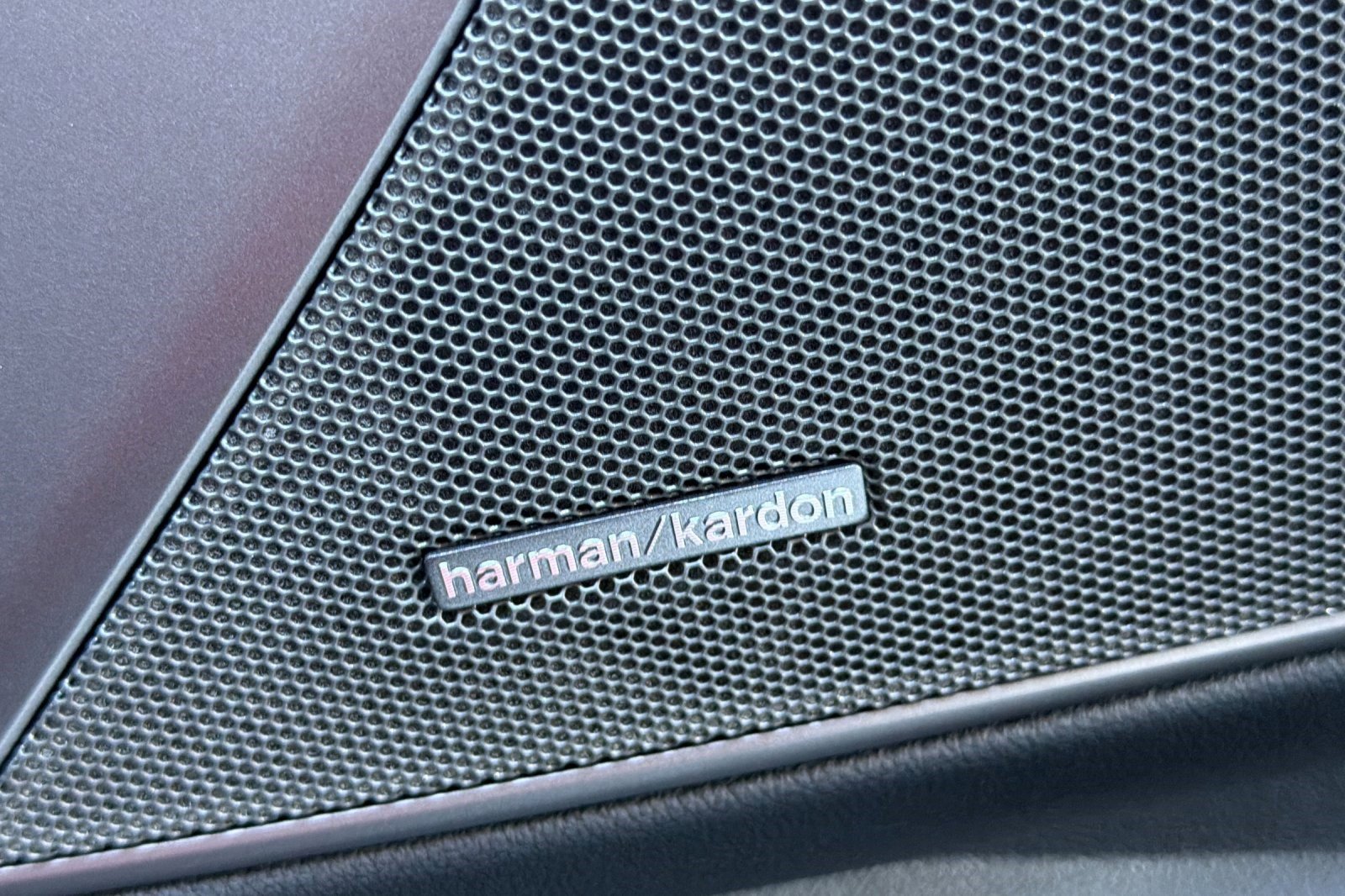 Used 2025 BMW M3 Competition image 22