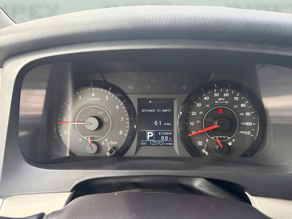 Used 2015 Toyota Sienna LE AWD/4WD image 17