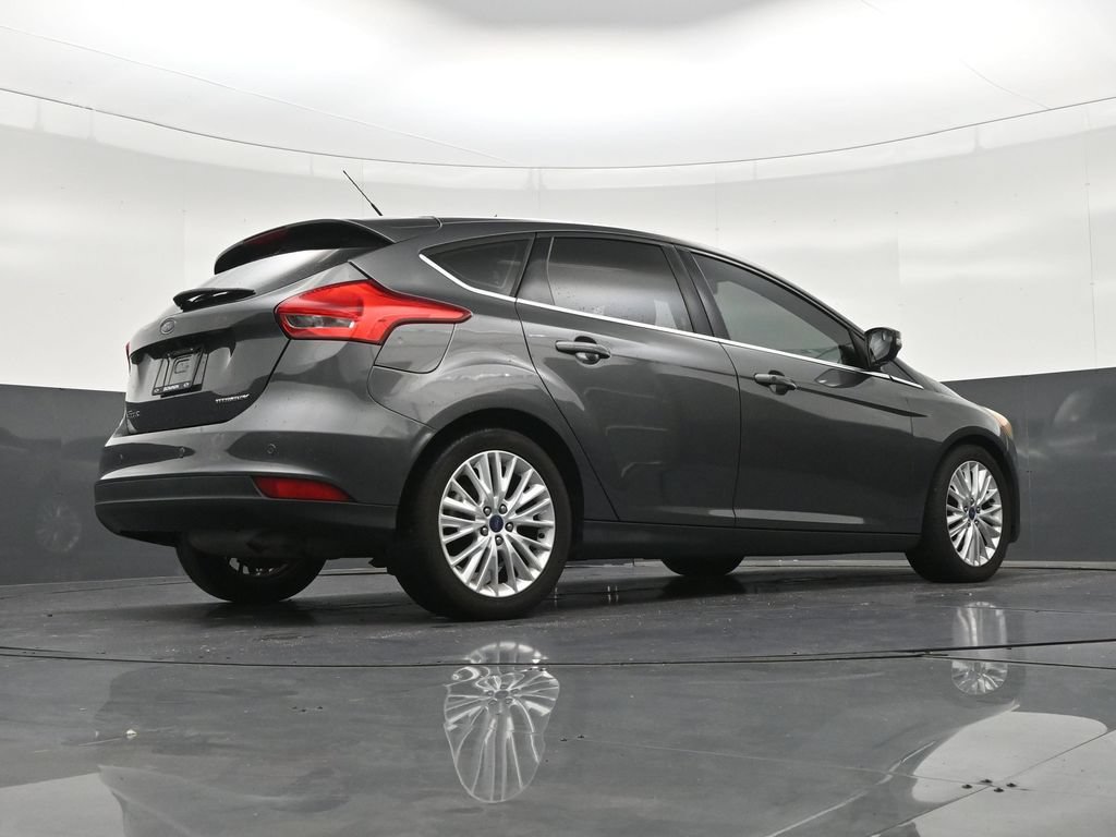 Used 2018 Ford Focus Titanium FWD image 27