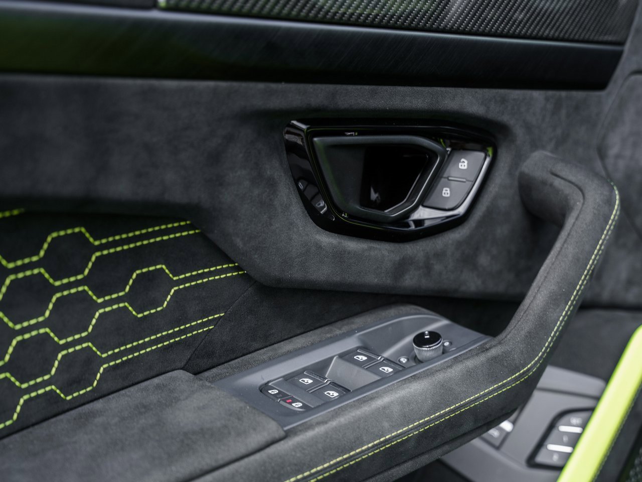 Used 2024 Lamborghini Urus Performante image 26