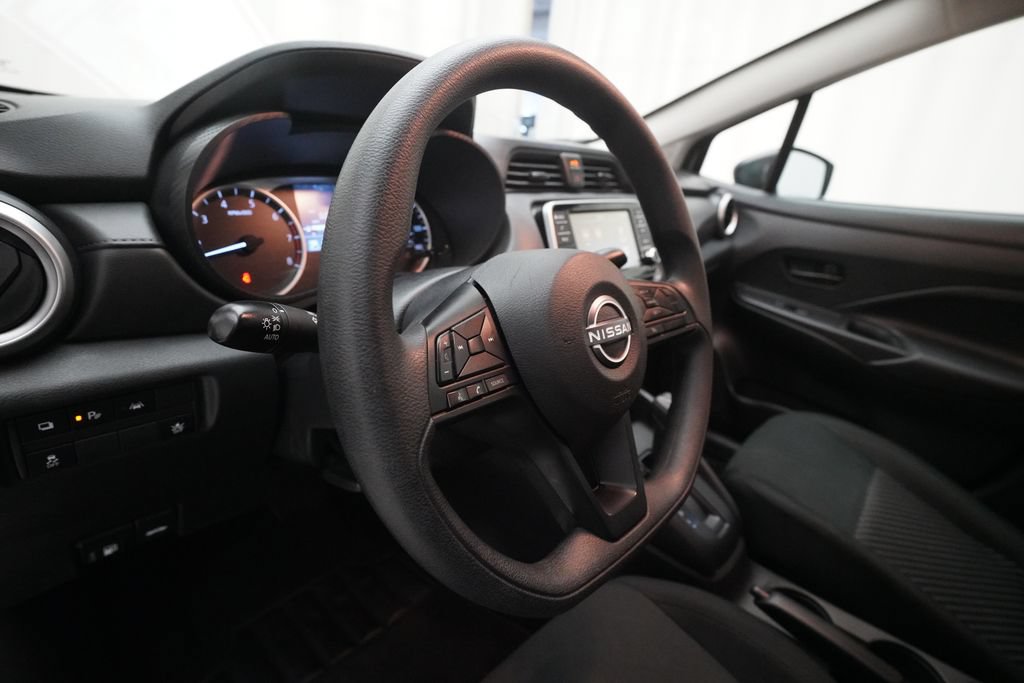 Used 2024 Nissan Versa S w/ S Plus Package FWD image 8