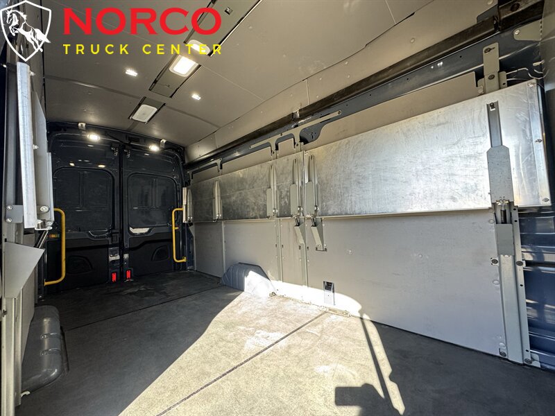 Used 2020 Ford Transit 250 148 High Roof Extended image 3