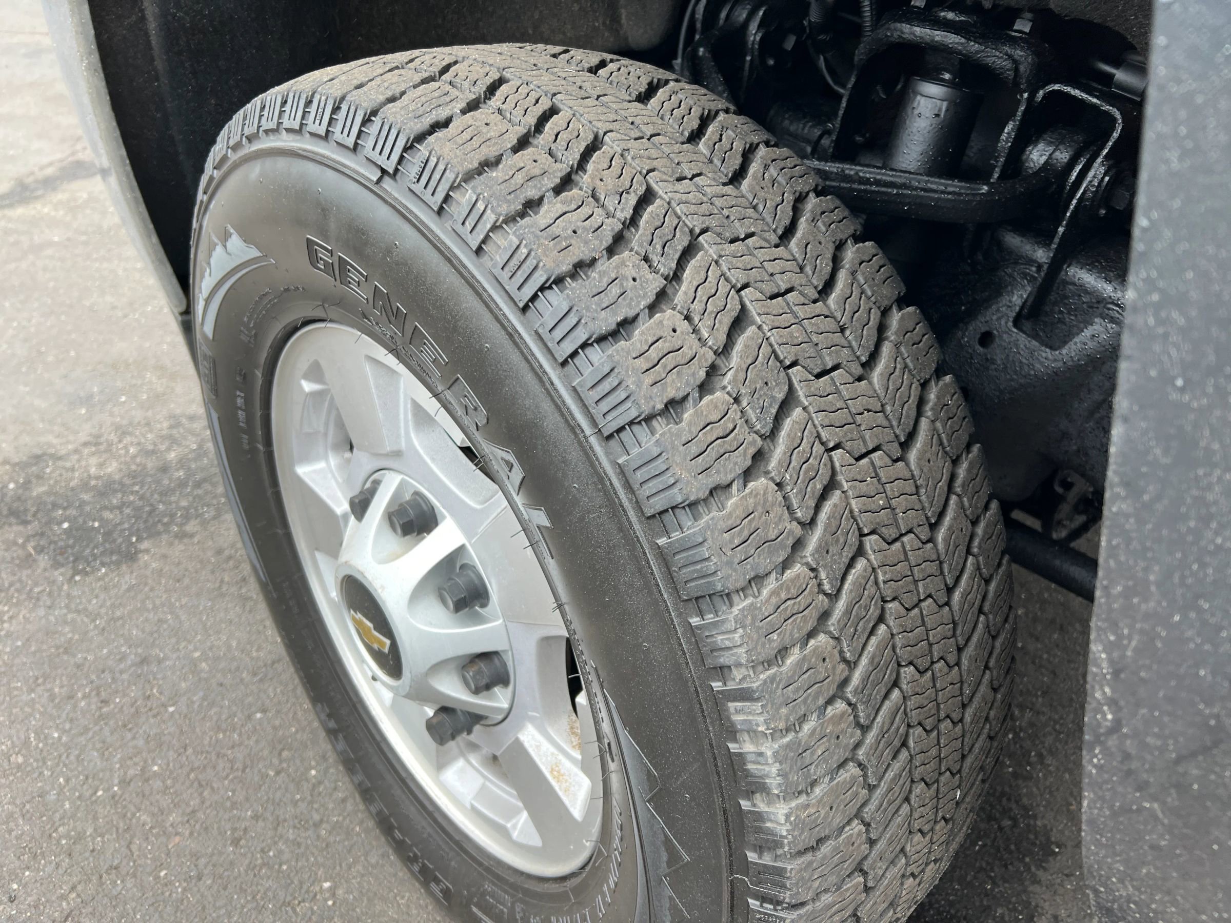 Used 2019 Chevrolet Silverado 2500 LT w/ Snow Plow Prep Package image 20