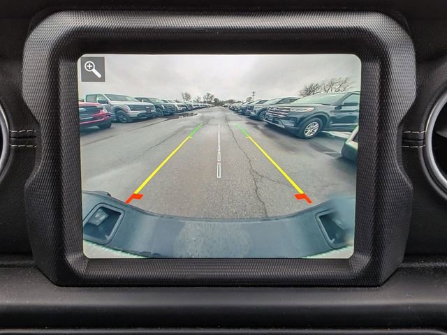 Used 2021 Jeep Gladiator Overland w/ Popular Equipment Package image 12