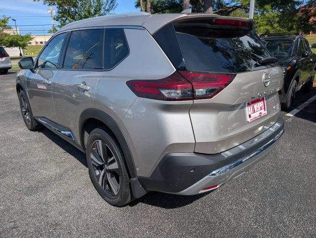 Used 2023 Nissan Rogue Platinum w/ Platinum Premium Package FWD image 5