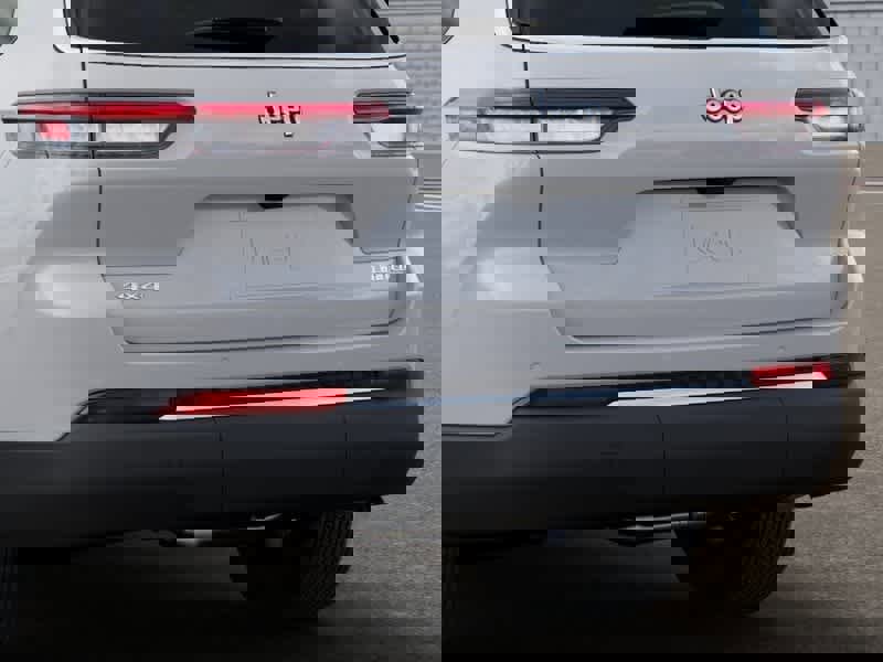 New 2025 Jeep Grand Cherokee L Limited image 13