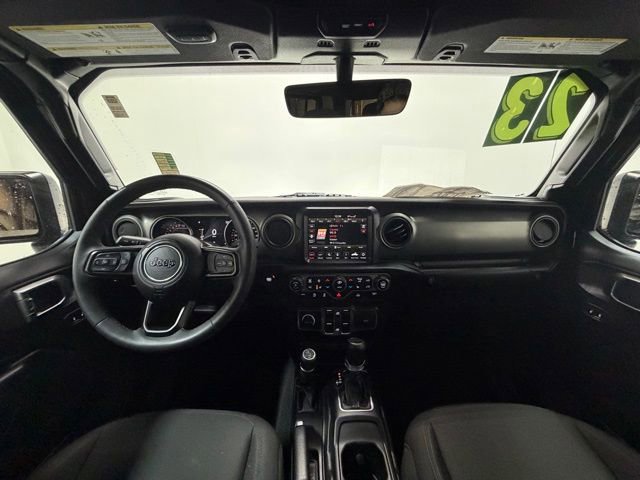 Certified 2023 Jeep Gladiator Sport image 15