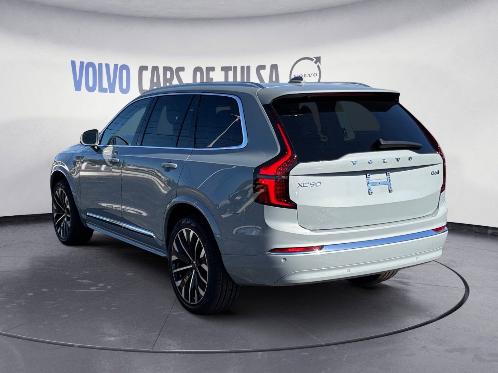New 2026 Volvo XC90 B6 Ultra image 3