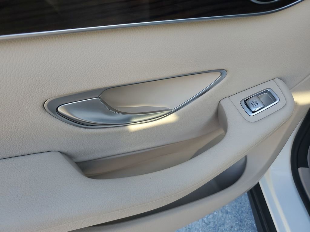 Used 2021 Mercedes-Benz GLC 300 image 47