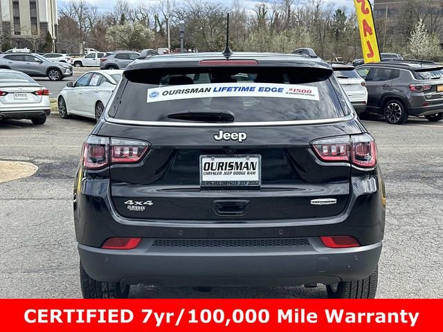 Used 2023 Jeep Compass Latitude w/ Sun and Sound Group image 3