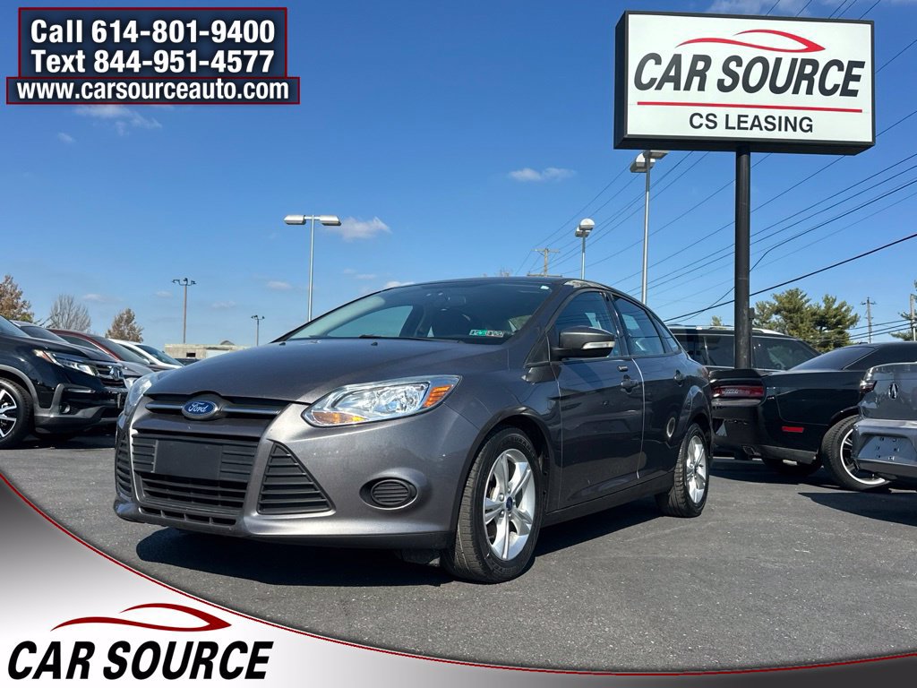 Used 2013 Ford Focus SE FWD image 1