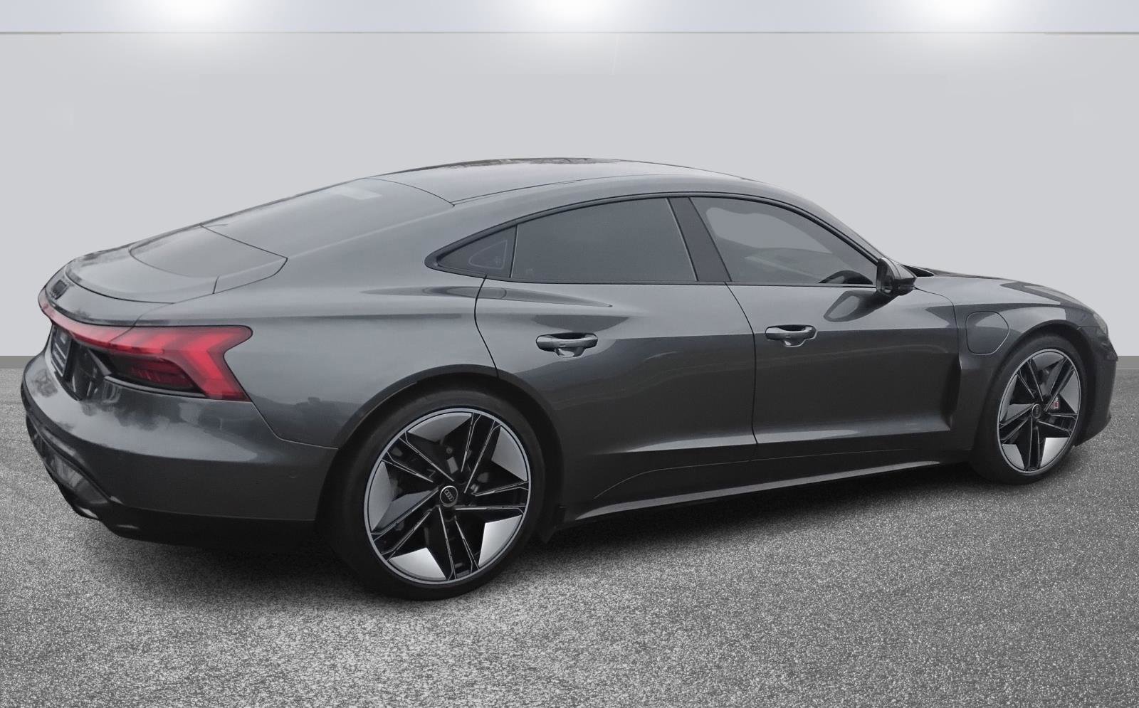 Used 2023 Audi RS e-tron GT w/ Ceramic Brake Package image 4