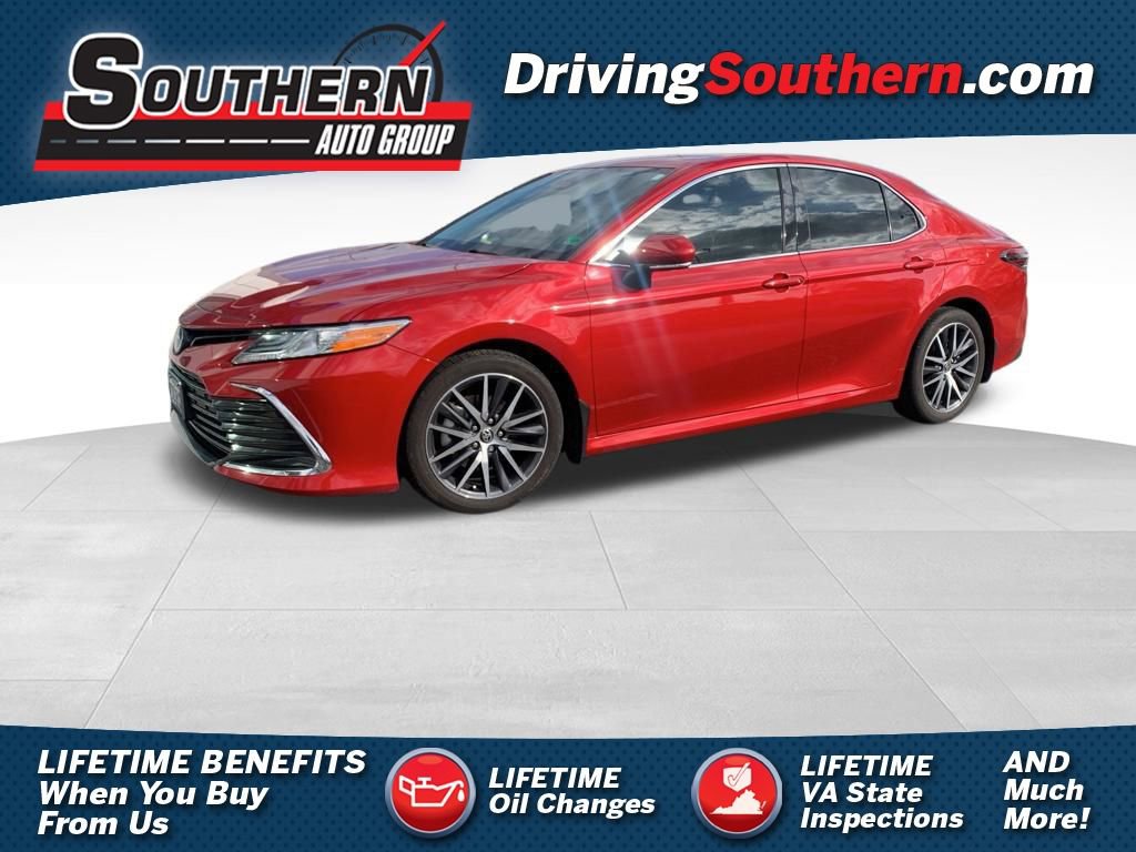 Used 2024 Toyota Camry XLE image 1