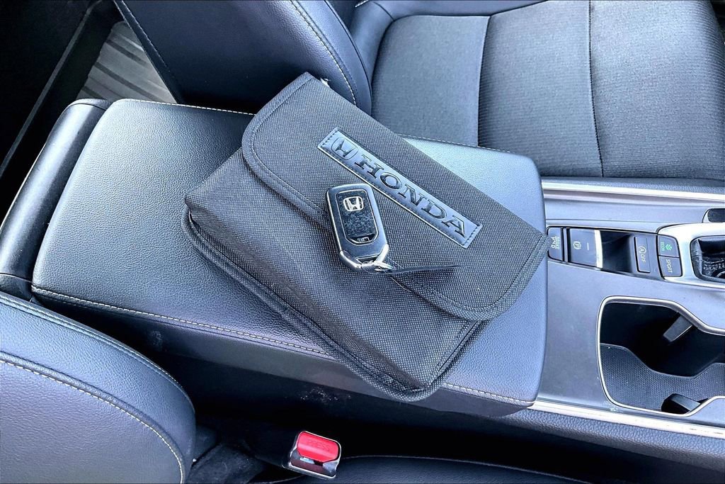 Used 2021 Honda Accord Sport image 35
