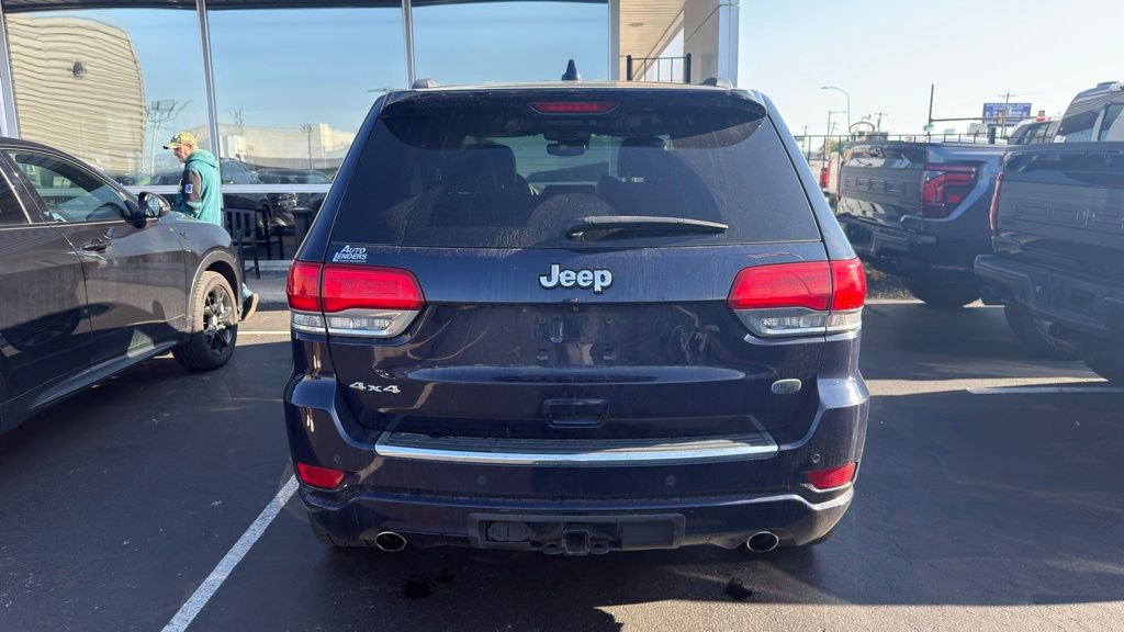 Used 2018 Jeep Grand Cherokee Overland AWD/4WD image 4