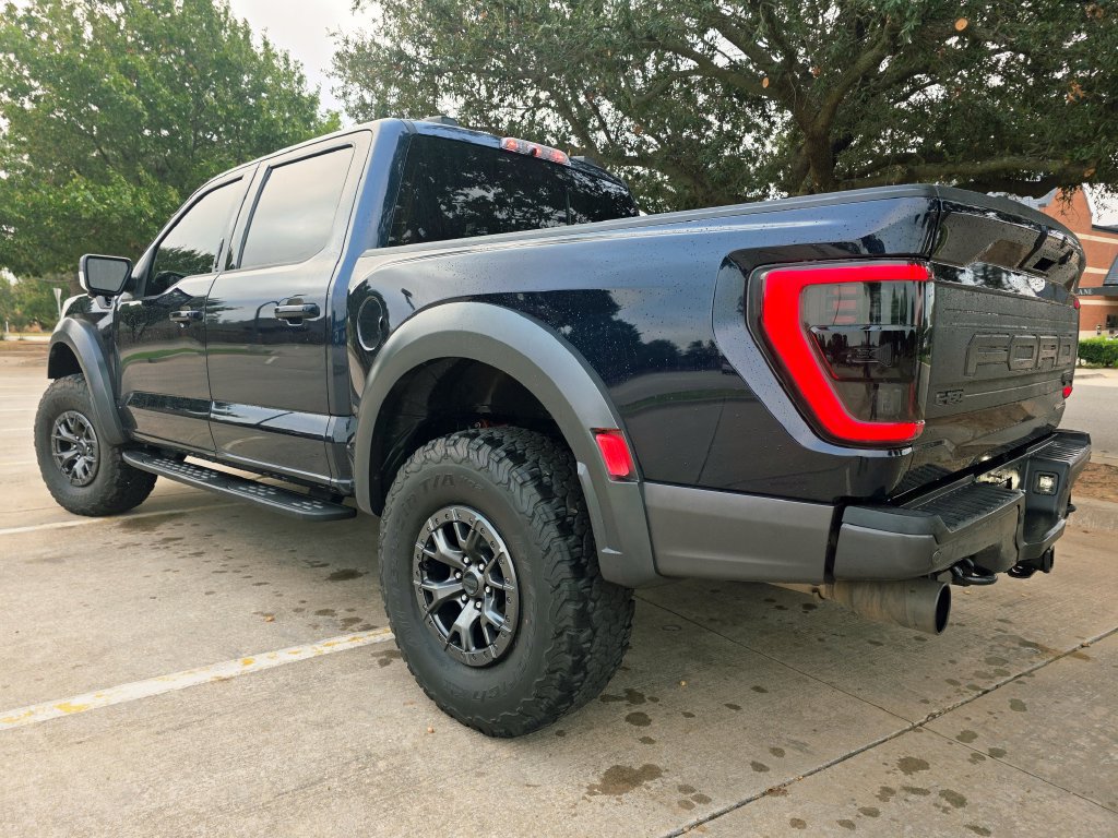 Used 2023 Ford F150 Raptor AWD/4WD image 13