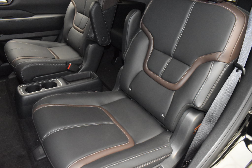 New 2026 Nissan Armada SL w/ Captain's Chari Seat Package AWD/4WD image 41