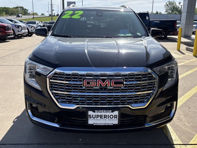 Used 2022 GMC Terrain Denali w/ Denali Premium Package AWD/4WD image 11