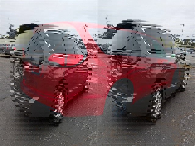 New 2026 Chrysler Voyager LX image 4