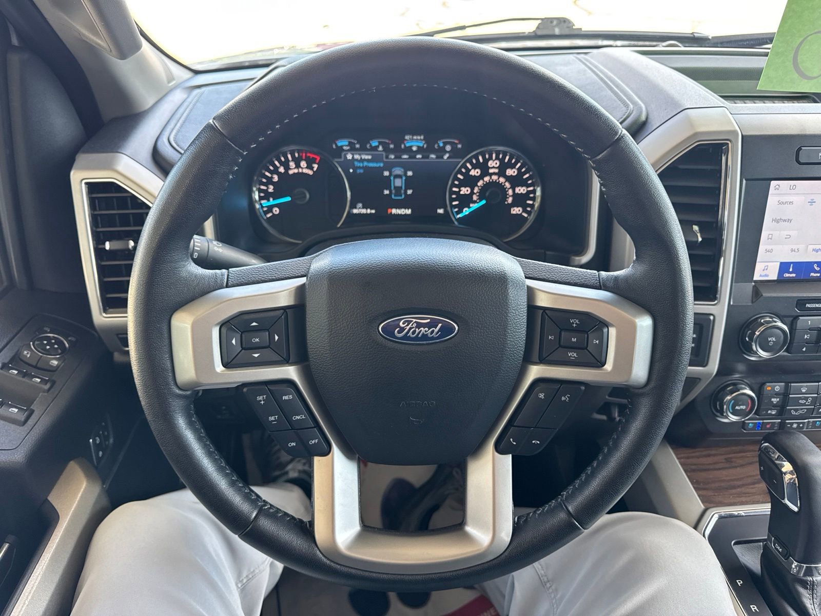 Used 2019 Ford F150 Lariat AWD/4WD image 29