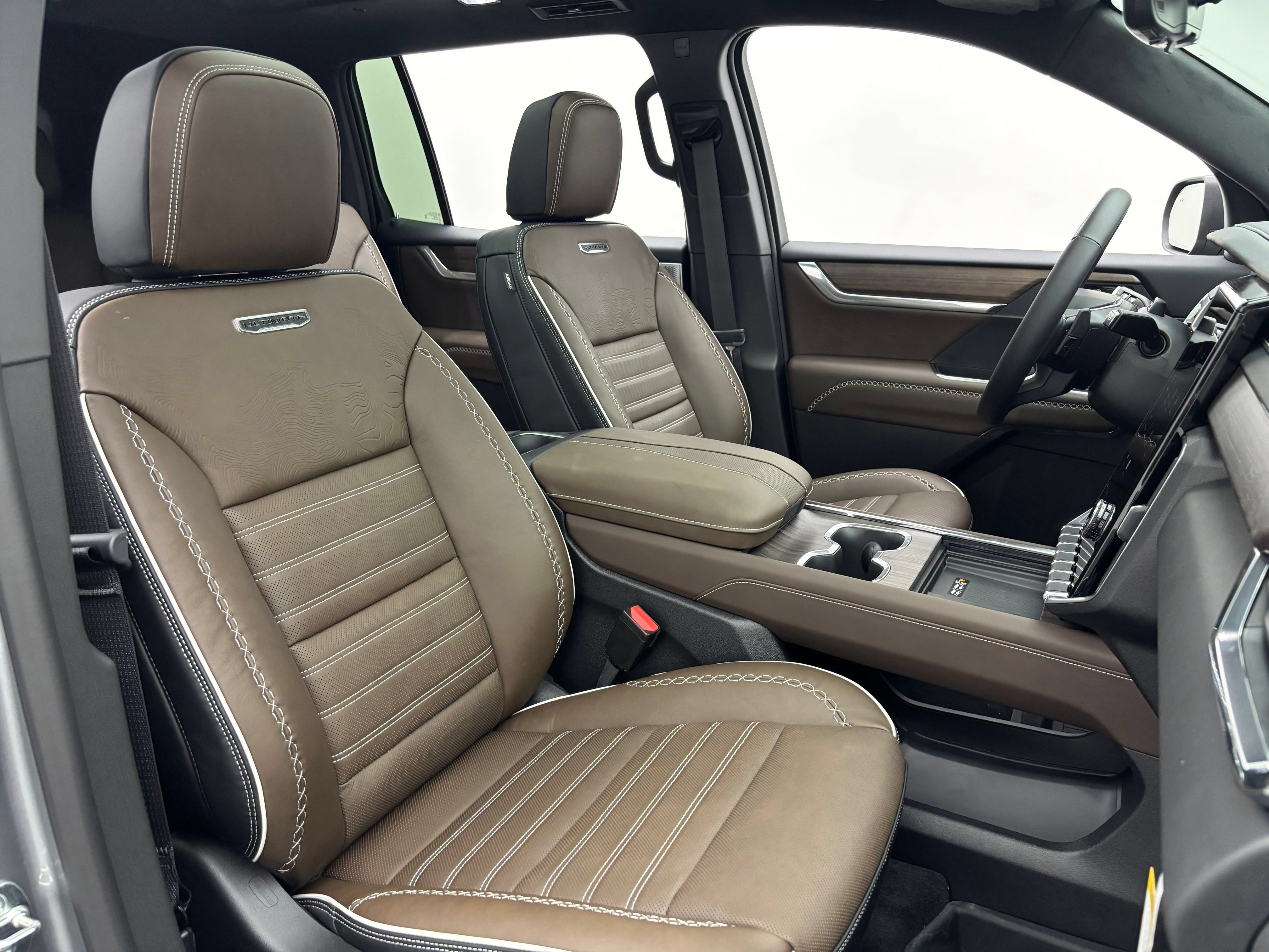 New 2026 GMC Acadia Denali Ultimate w/ LPO, Floor Liner Package AWD/4WD image 41