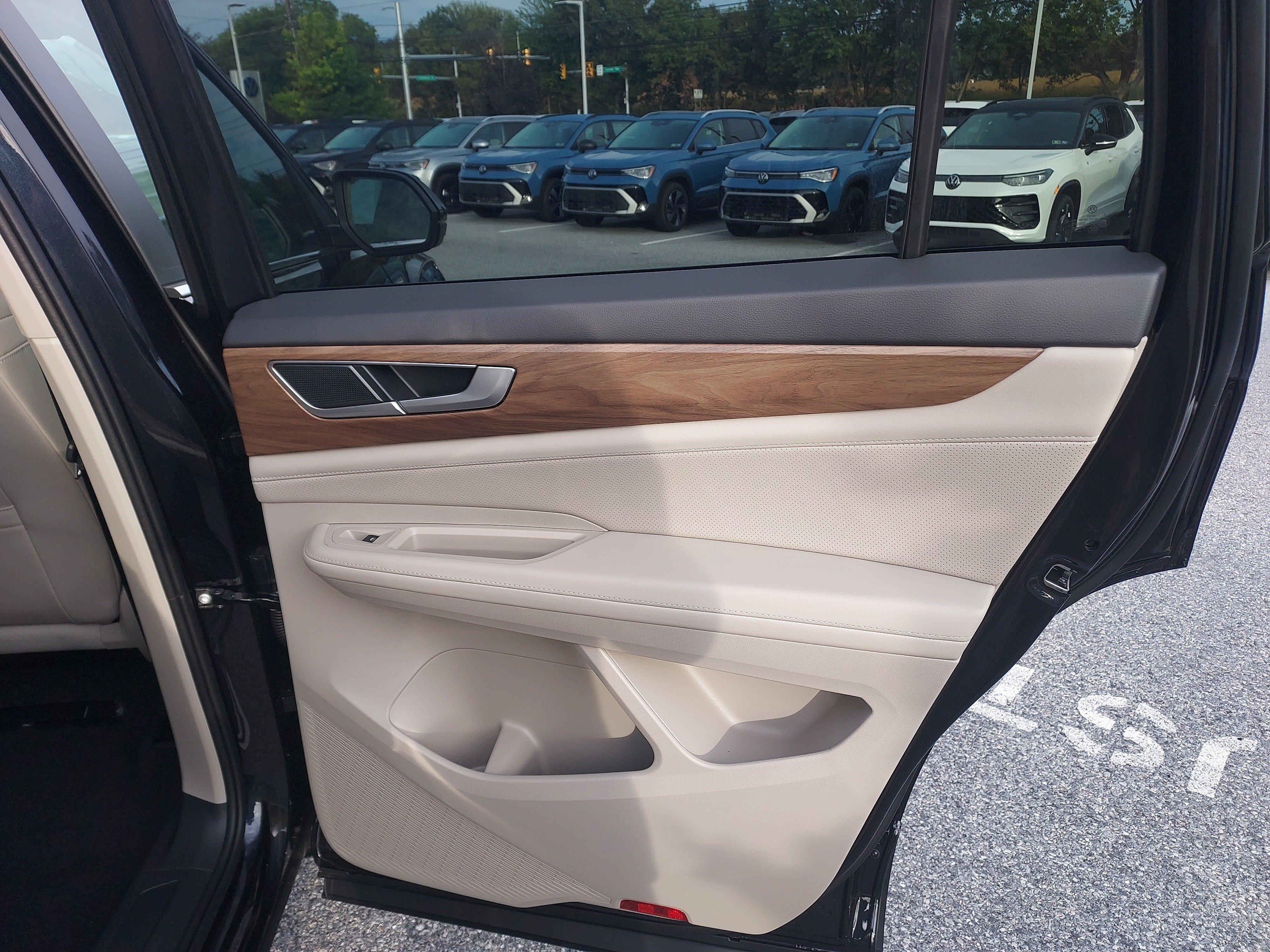 New 2026 Volkswagen Atlas SE image 20