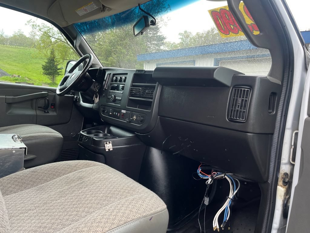 Used 2020 Chevrolet Express 2500 w/ Driver Convenience Package RWD image 29