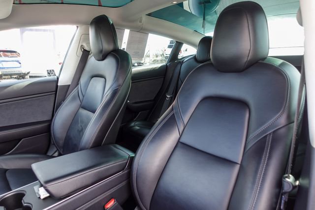 Used 2019 Tesla Model 3 Performance image 19