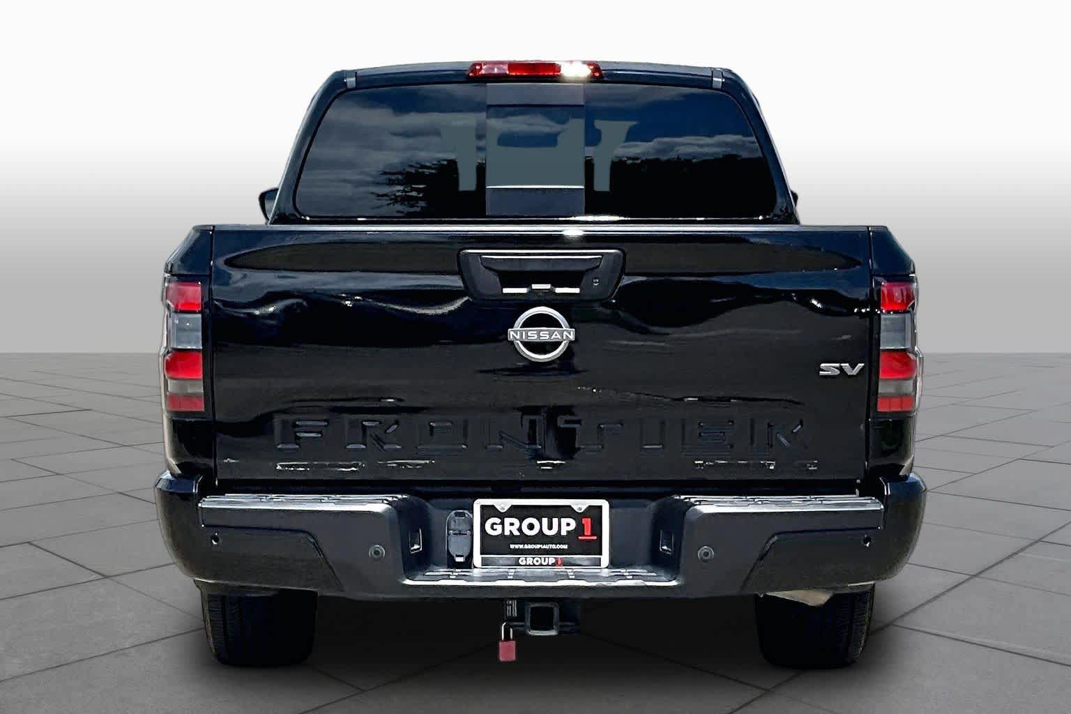 Used 2023 Nissan Frontier SV w/ SV Convenience Package RWD image 5