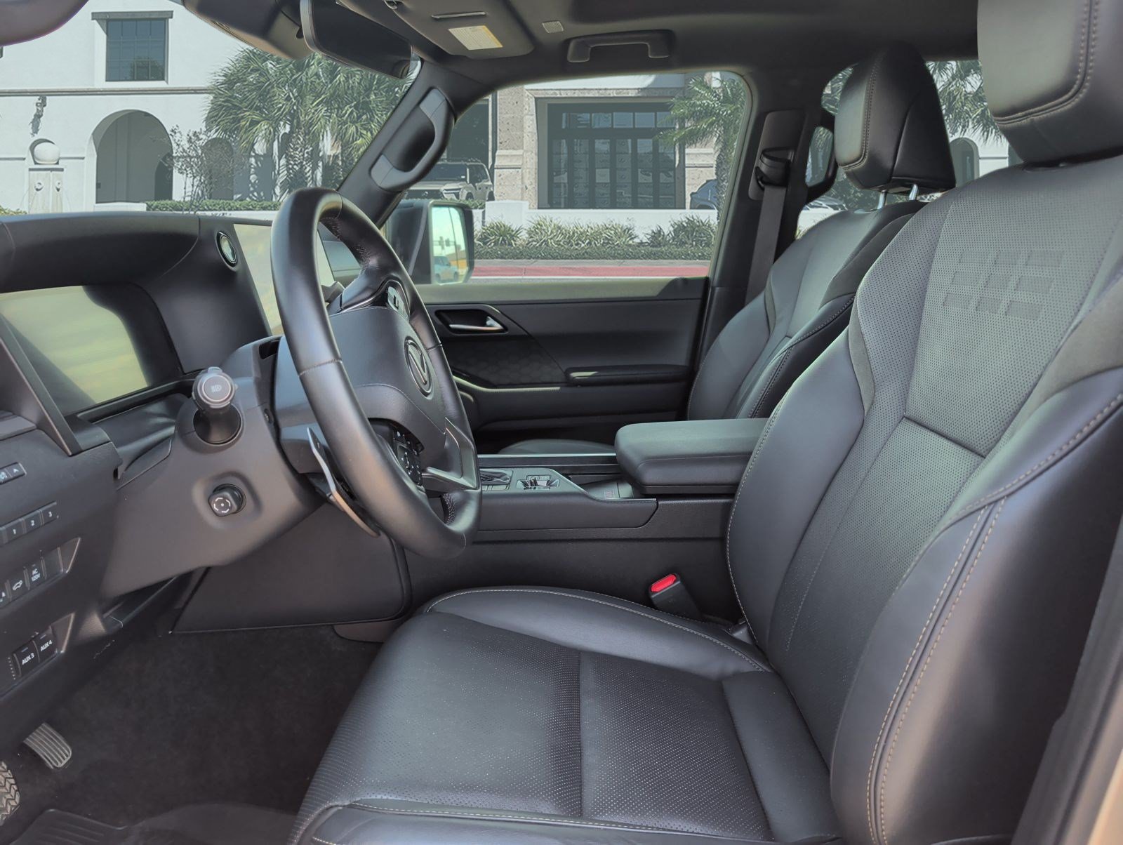 Certified 2025 Lexus GX 550 AWD/4WD image 11