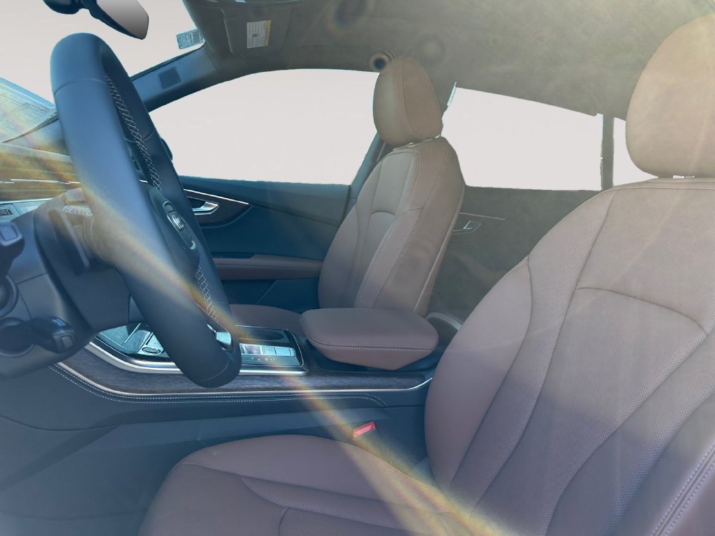 New 2027 Audi Q8 Premium Plus AWD/4WD image 9