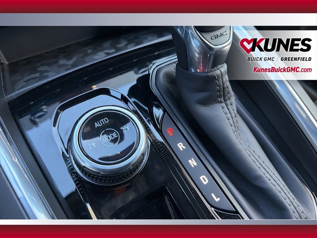 New 2026 GMC Canyon Elevation w/ Convenience Package image 32