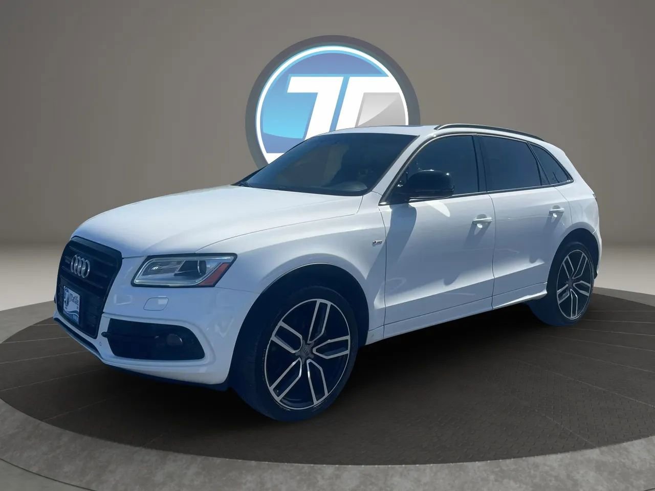 Used 2017 Audi Q5 3.0T Premium Plus w/ Technology Package AWD/4WD image 12