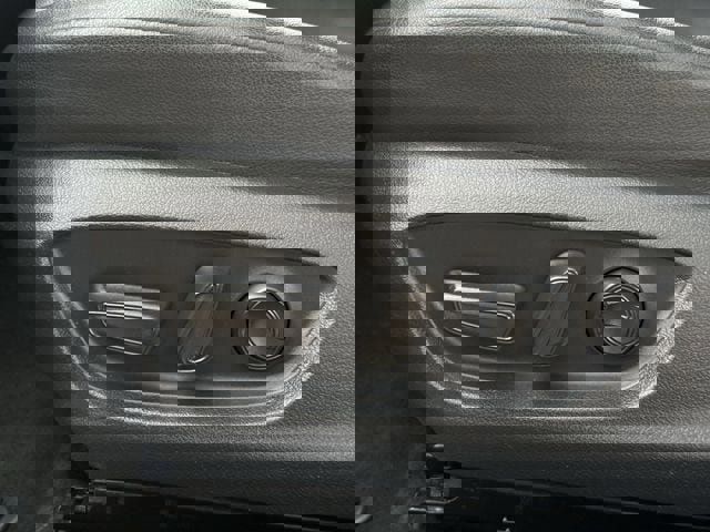 Used 2024 Toyota Camry SE FWD image 25