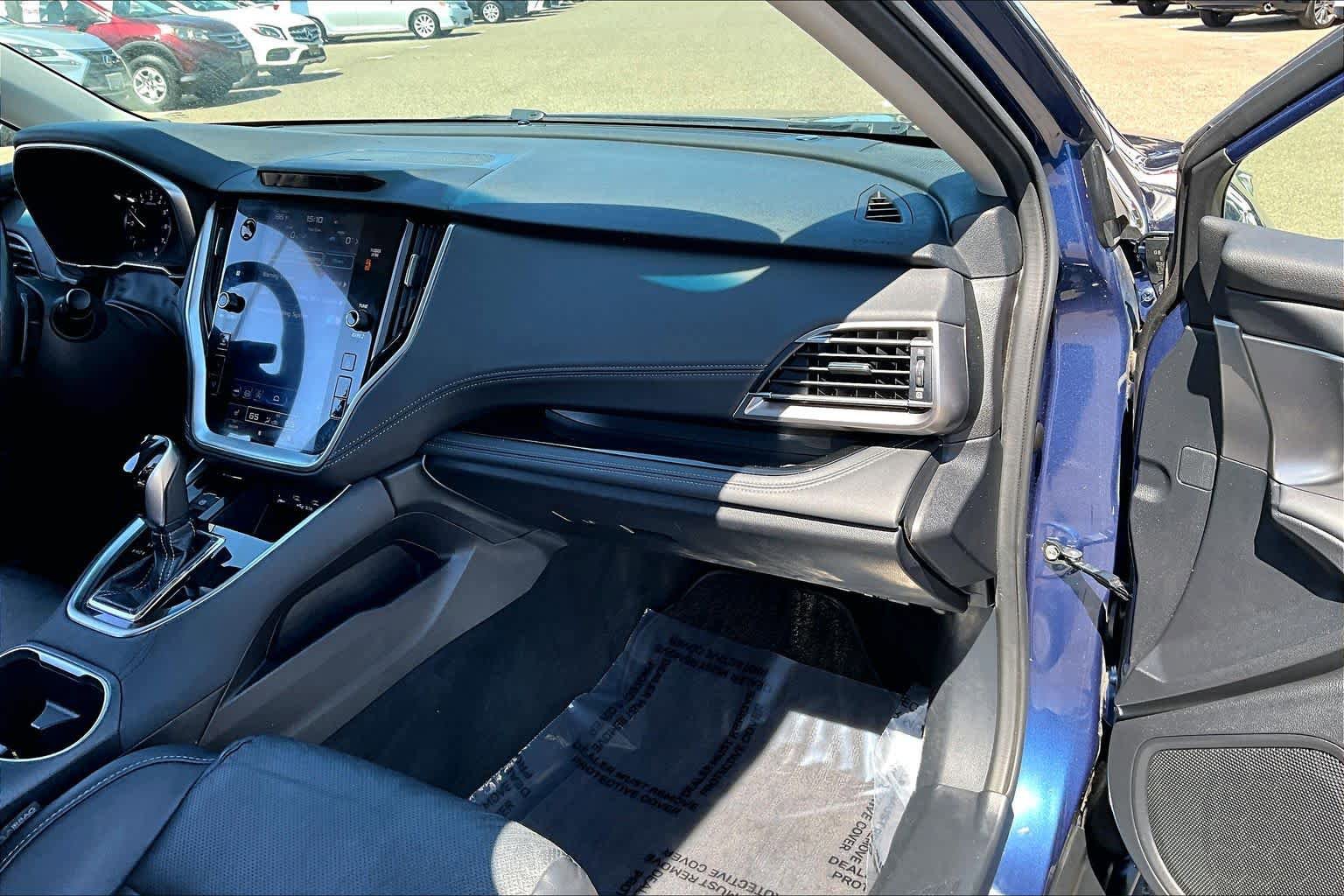 Used 2022 Subaru Outback Limited AWD/4WD image 18
