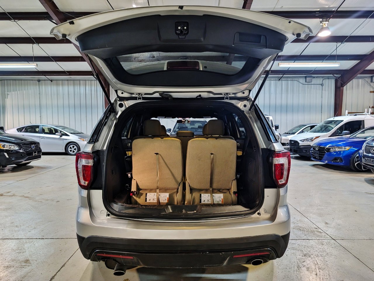 Used 2017 Ford Explorer FWD image 22