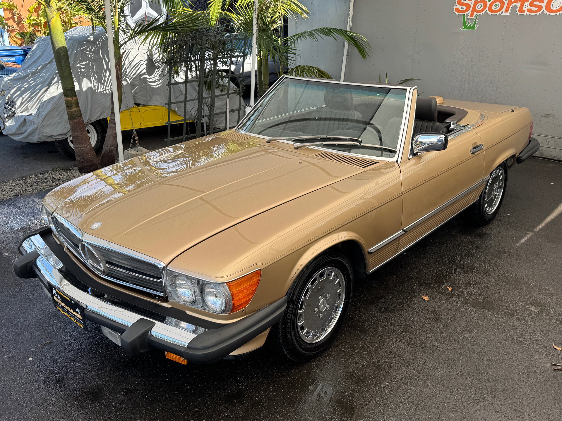 Used 1987 Mercedes-Benz 560 SL image 7