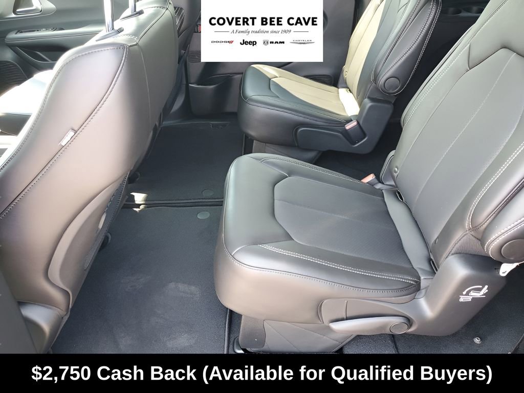 New 2026 Chrysler Voyager LX image 21