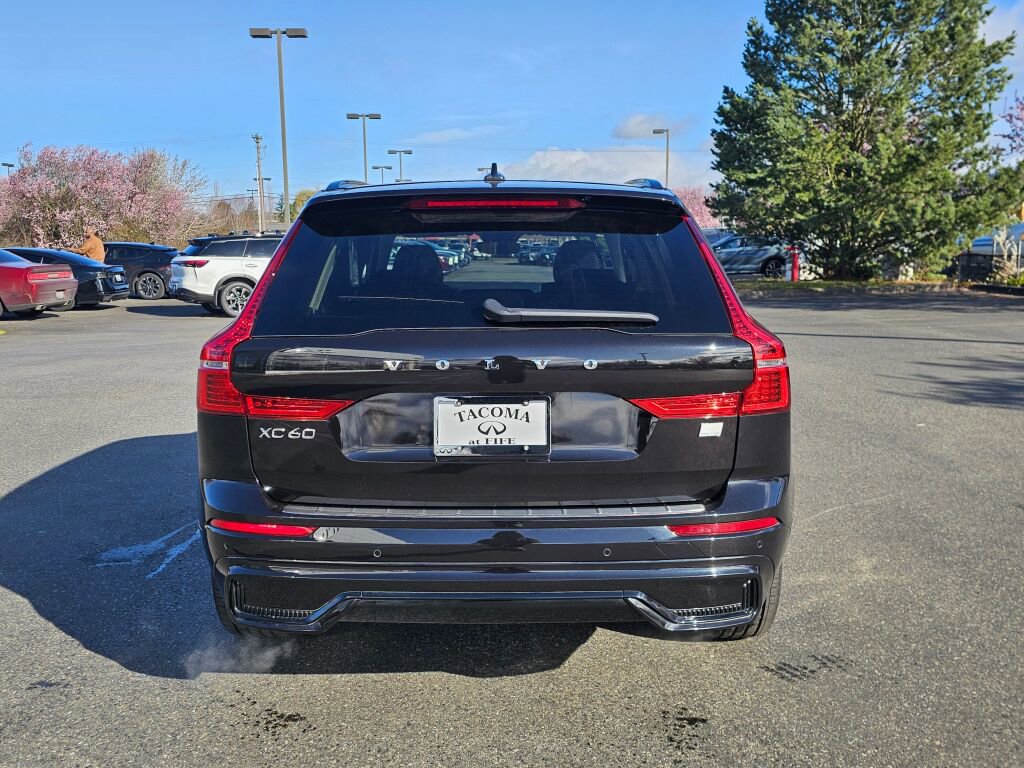 Used 2024 Volvo XC60 T8 Plus w/ Protection Package Premier image 6