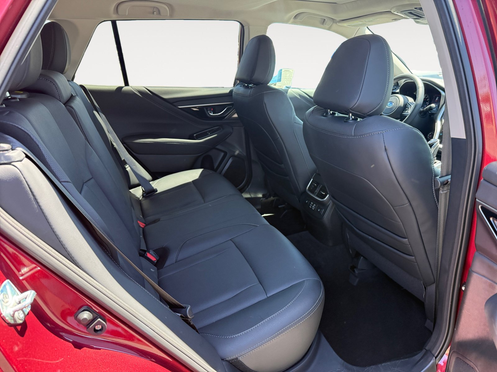 Used 2024 Subaru Outback Limited AWD/4WD image 18