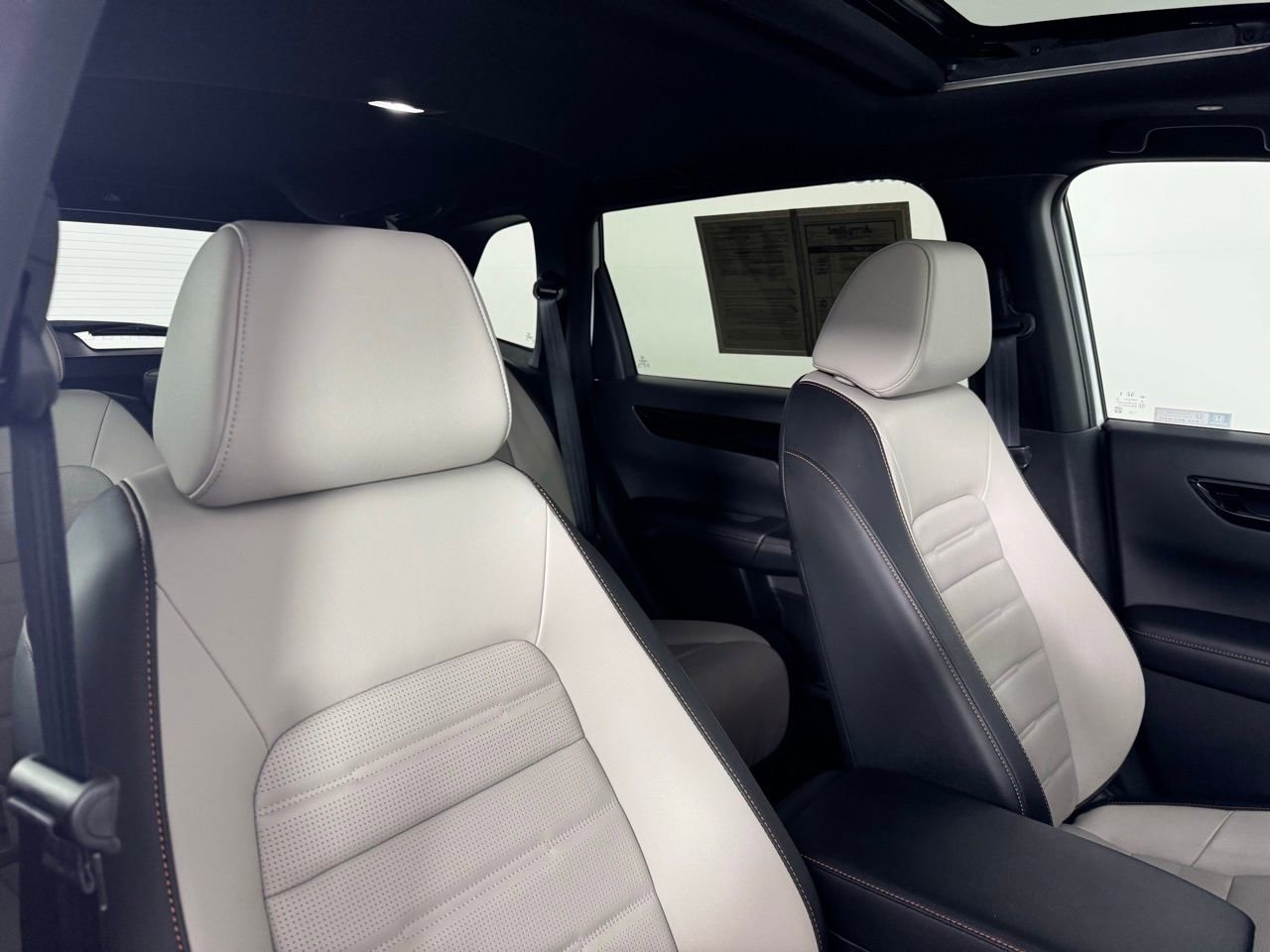 Used 2023 Honda CR-V Sport Touring image 34