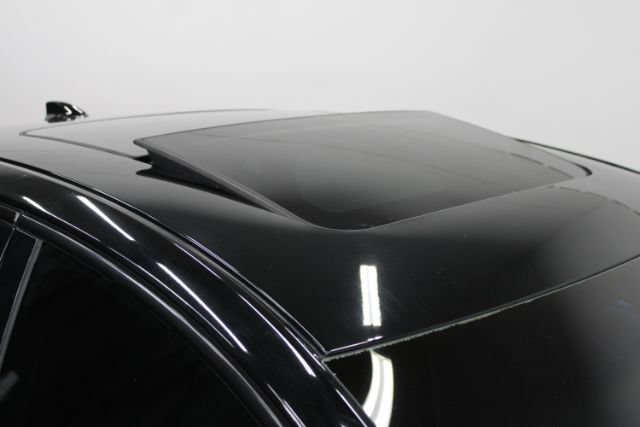 Used 2016 Cadillac XTS Luxury w/ Driver Awareness Package AWD/4WD image 7