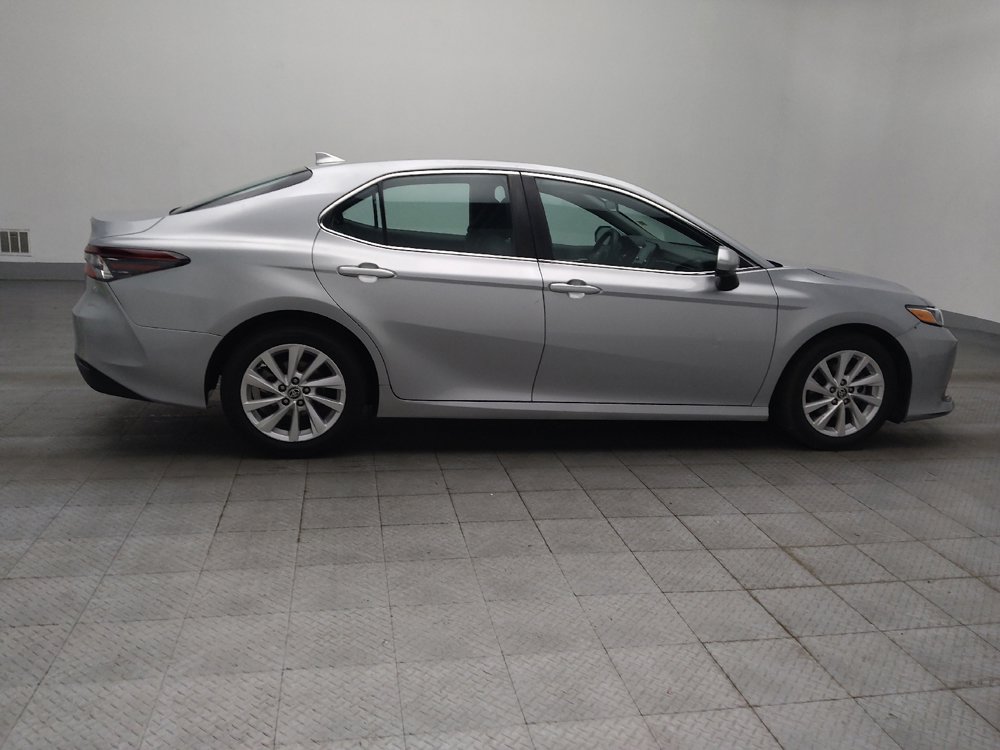 Used 2022 Toyota Camry LE FWD image 10