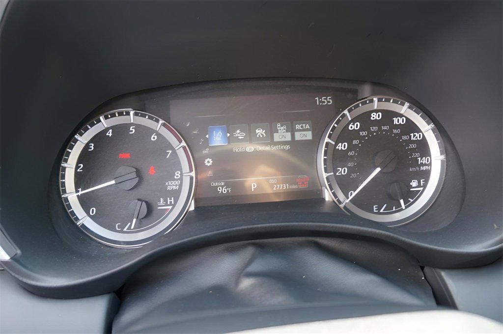 Used 2024 Toyota Highlander Platinum image 12