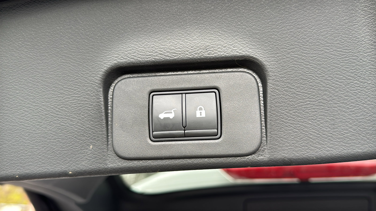 Certified 2022 Nissan Rogue SL w/ SL Premium Package image 27