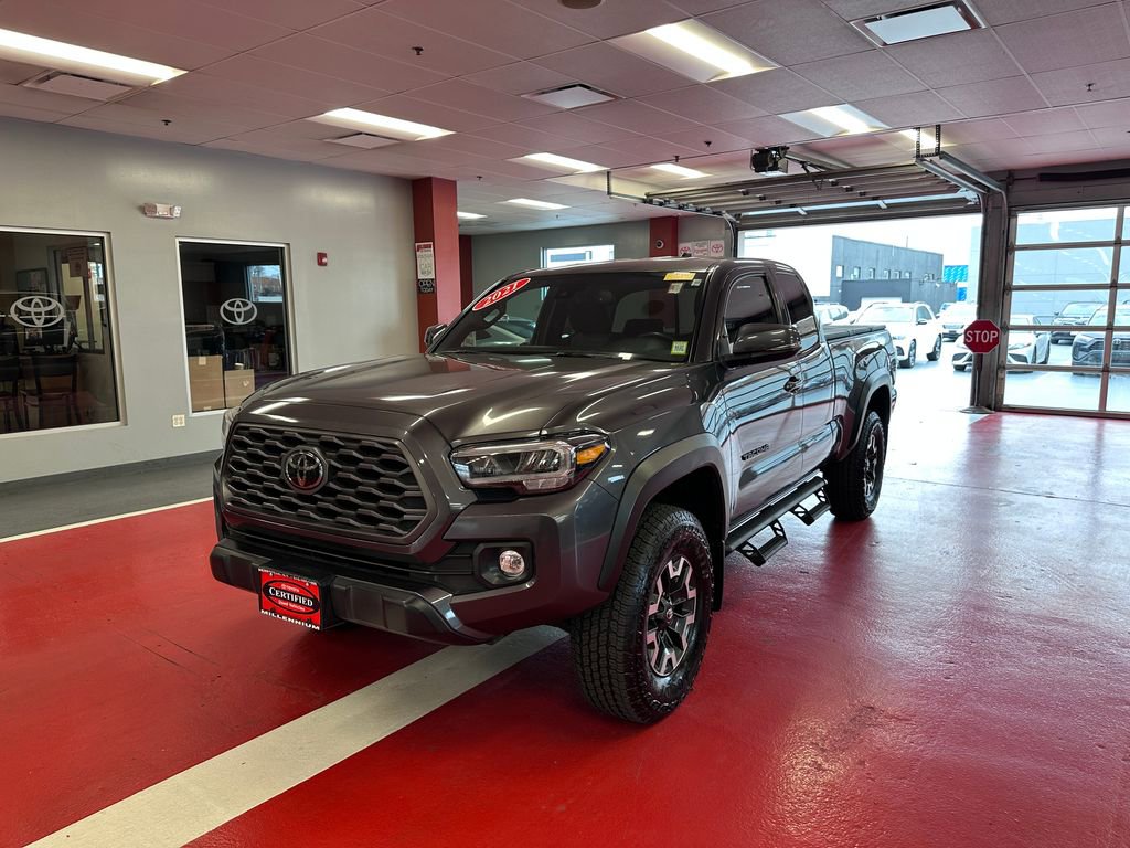 Used 2021 Toyota Tacoma TRD Off-Road w/ TRD Premium Off Road Package image 7