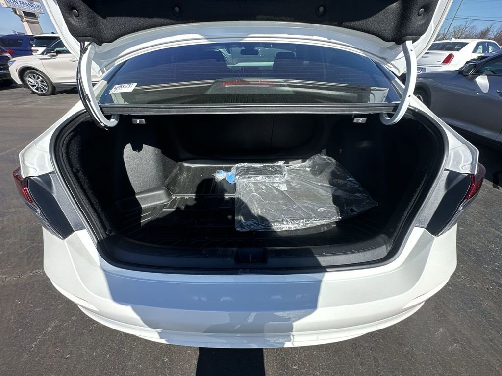 Used 2025 Honda Civic Sport image 22